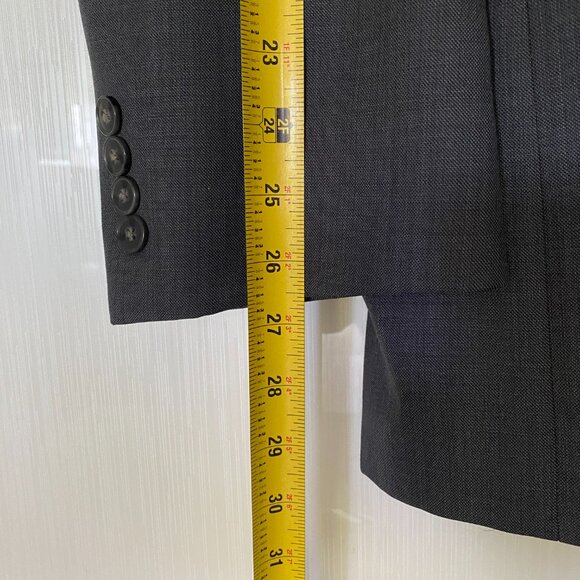 Men's 42L CHAPS Medium Grey Suit. - Picture 10 of 10